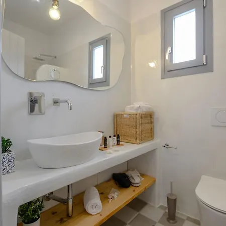 Magnificent Naxos | 3 Bedrooms | Jimbei | Beautiful Sea Views And Private Pool | Naxos 别墅 *