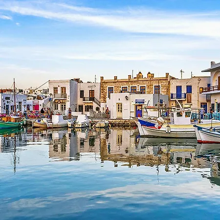 Magnificent Naxos | 3 Bedrooms | Jimbei | Beautiful Sea Views And Private Pool | Naxos 别墅